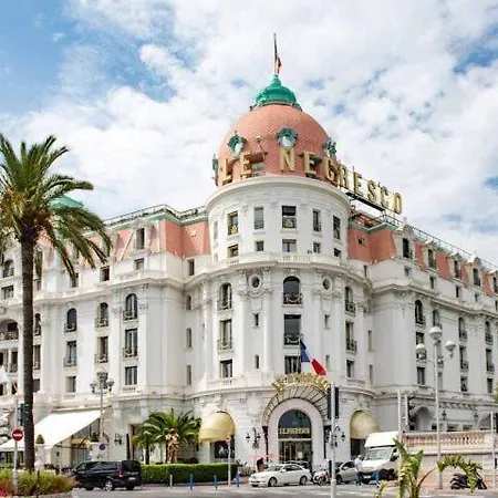 A Luxurious Apartment With Ac On Promenade Des Anglais Nizza Exterior foto