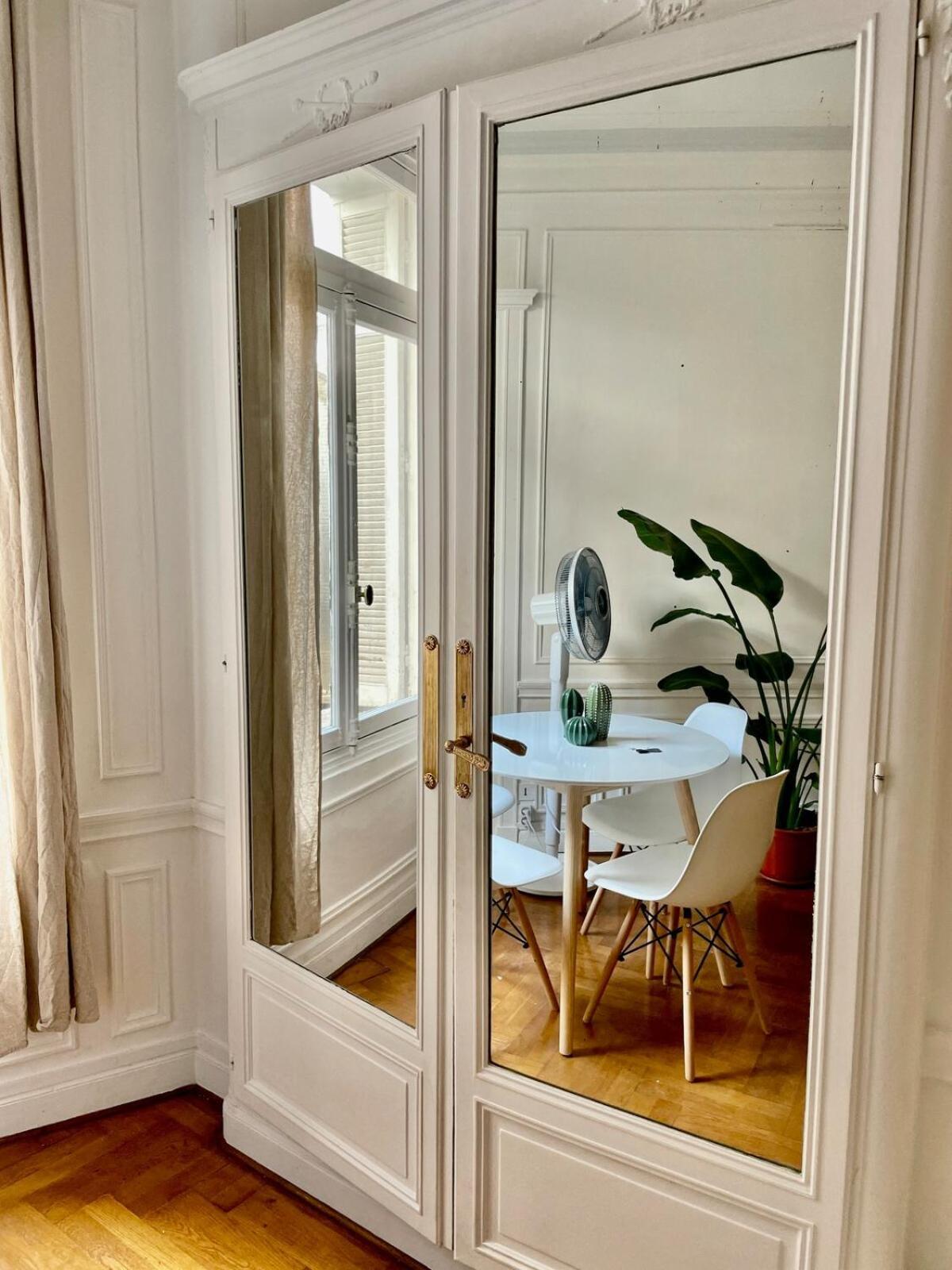 A Luxurious With Ac On Promenade Des * Nizza